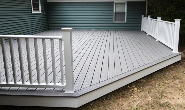 Composite Decking Installation in Woodland Hills