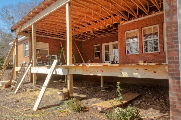 Cost of Porch Columns Installation in Woodland Hills